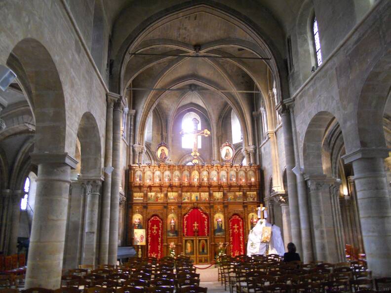 Paris 2015 - Igreja San Julien le Pauvre - nave principal.JPG